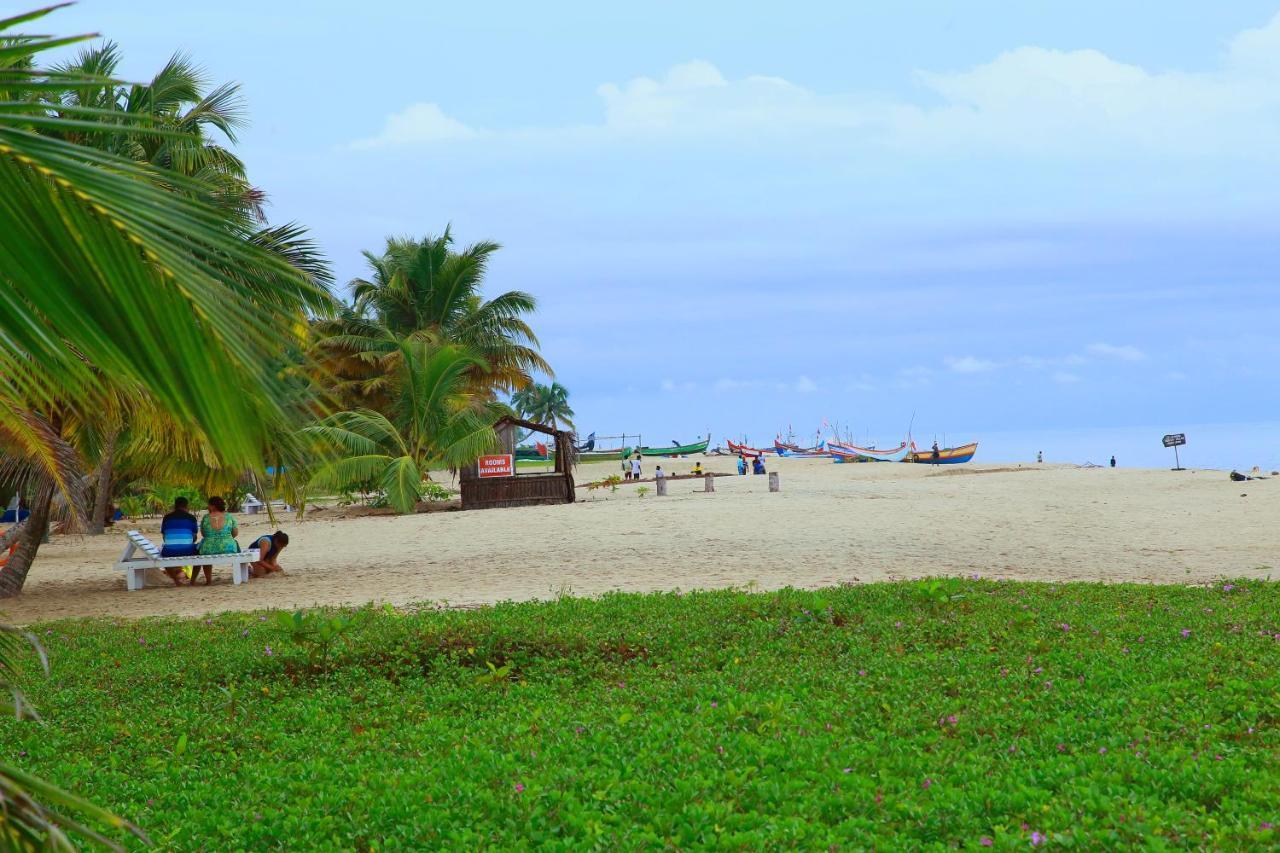Marari Nest Beach Homestay 마라리쿨람 외부 사진