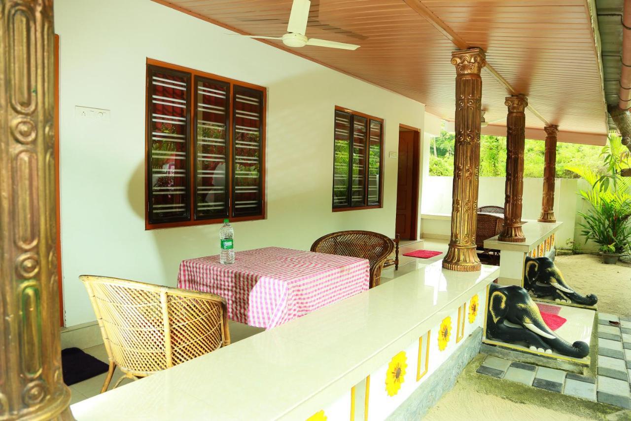 Marari Nest Beach Homestay 마라리쿨람 외부 사진