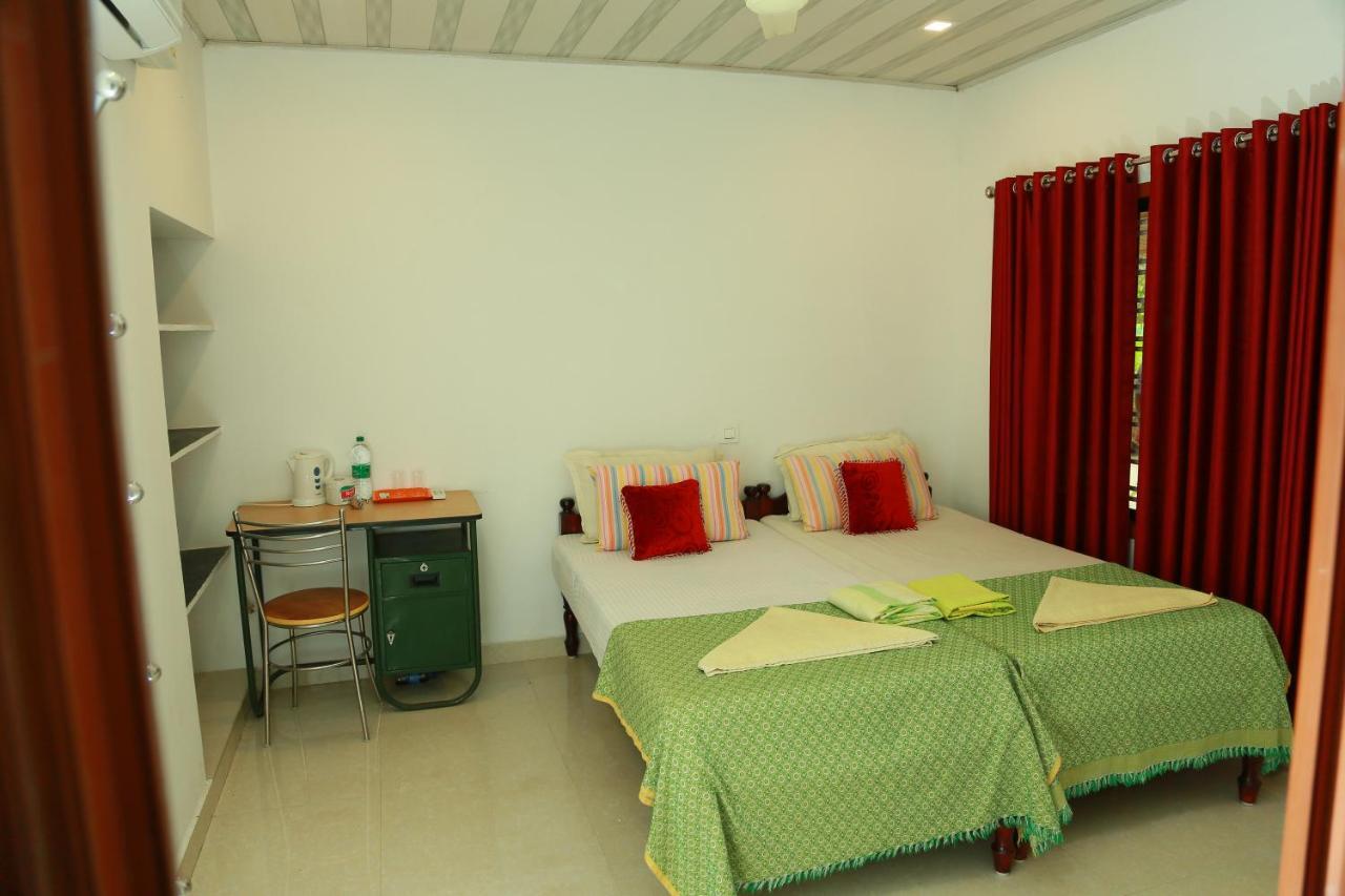 Marari Nest Beach Homestay 마라리쿨람 외부 사진